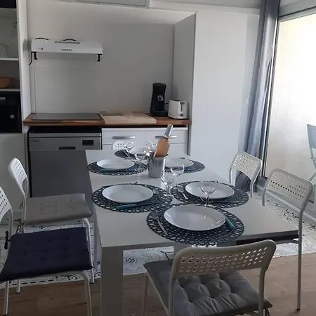 Apartment T2 + Clim Et Piscine